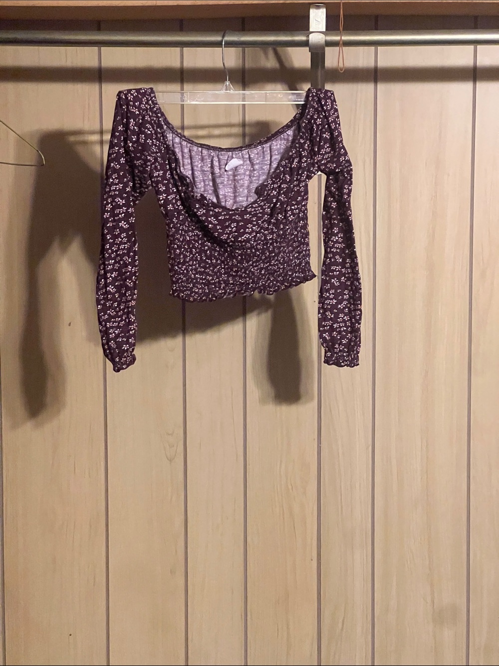 Me to We Purple Floral Long-Sleeve Cropped Top